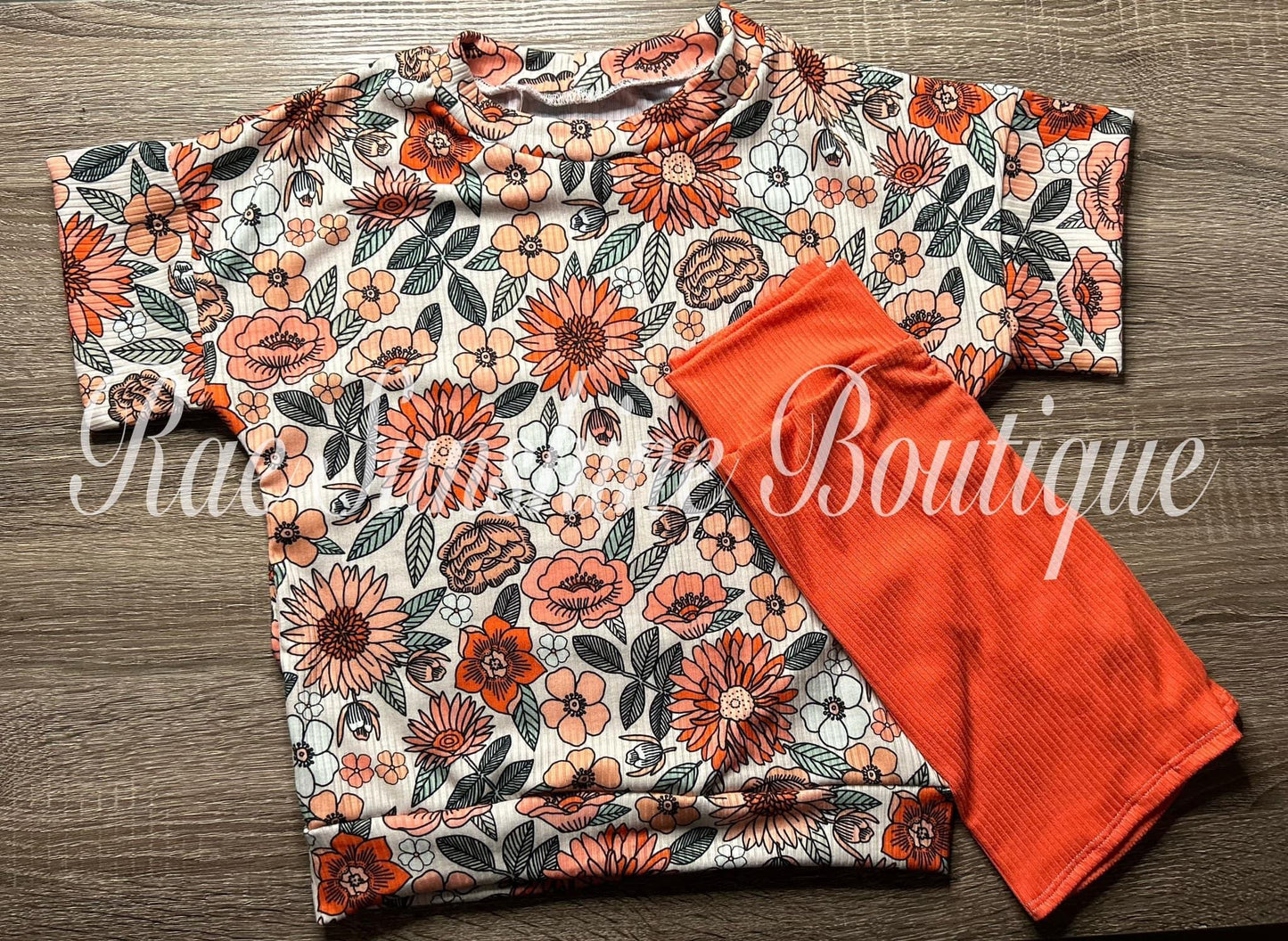 Short Sleeve Relaxed Tee