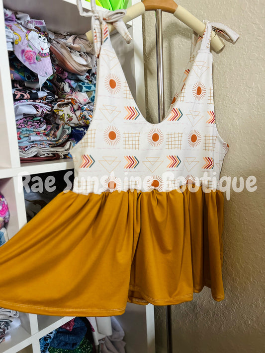 Mama Peplum
