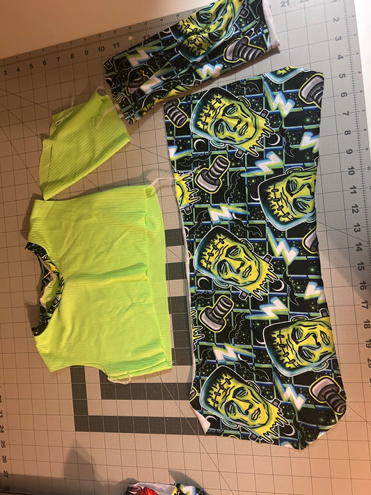 Ready To Ship Size 4 Daisy top