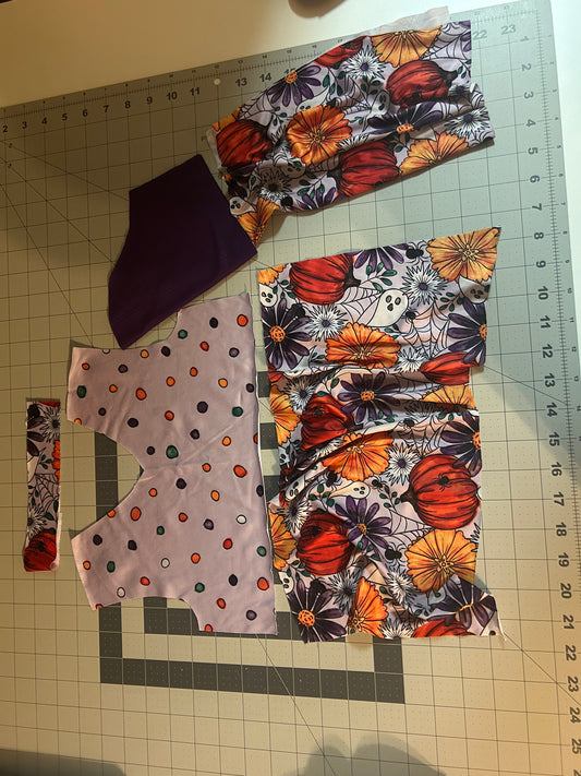 Ready To Ship size 4 Daisy top